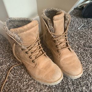 Tan ankle boots size 7.5